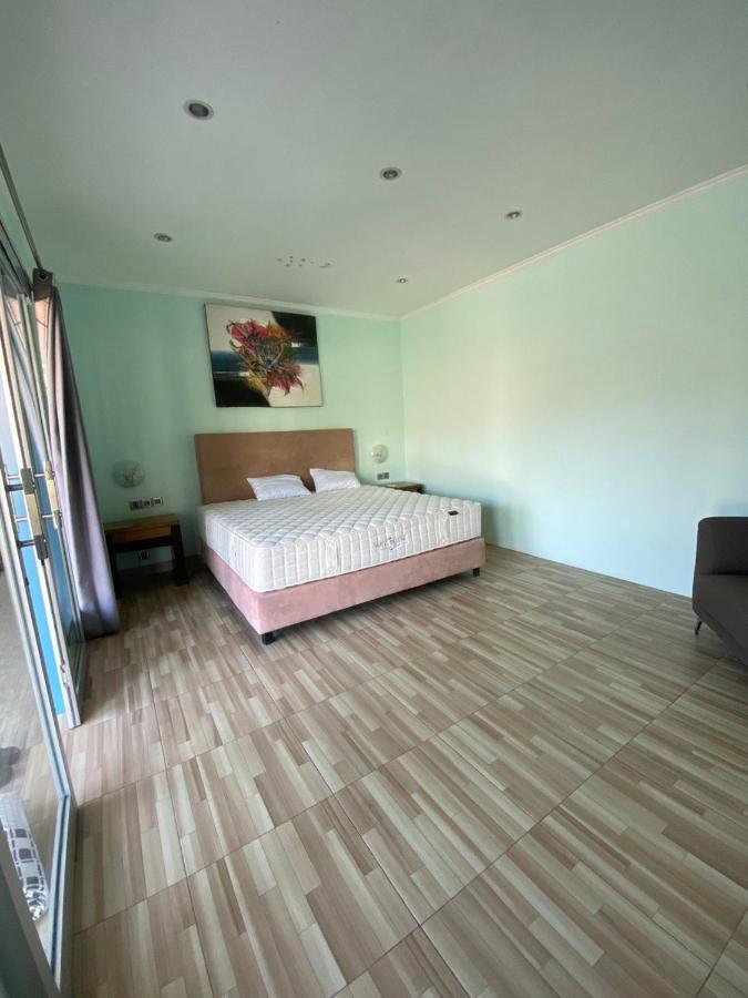 Marquis Carabas Villa Canggu Extérieur photo
