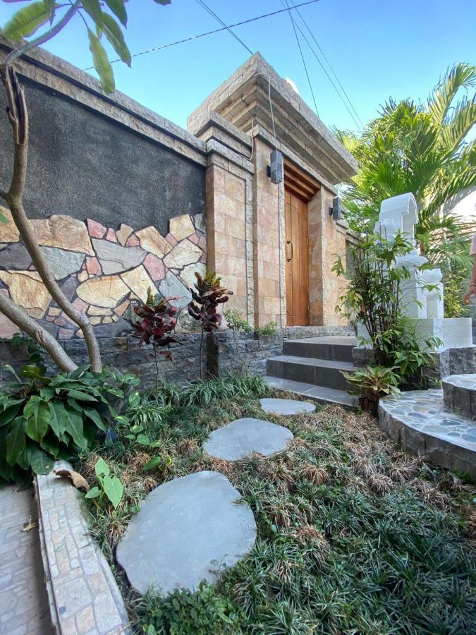 Marquis Carabas Villa Canggu Extérieur photo